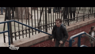 Sí, el Flash Thompson de Homecoming luce MUY diferente, pero no eso no justifica la reacción de Internet
