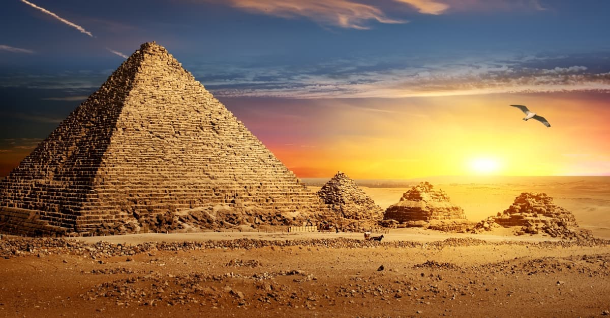 Descubren inmensa cavidad misteriosa en la Gran Pirámide de Guiza