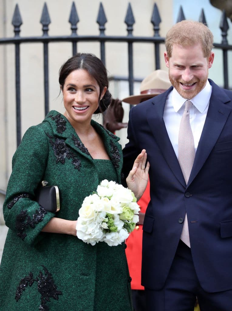La adorable tarjeta navideña de Harry, Archie y Meghan opacó a toda la familia real