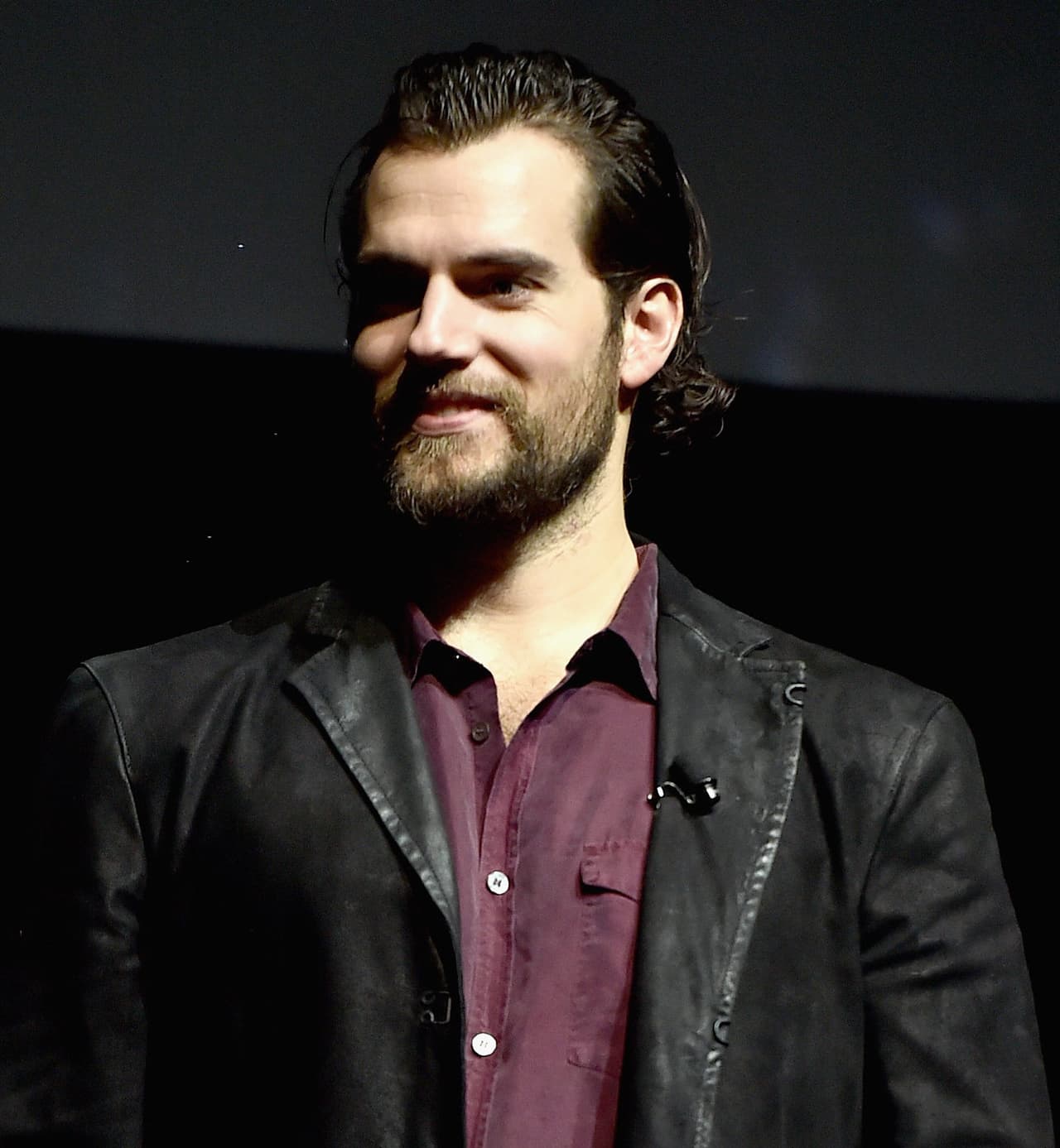 Esta es la trágica (sí trágica) historia del bigote de Henry Cavill en Justice League