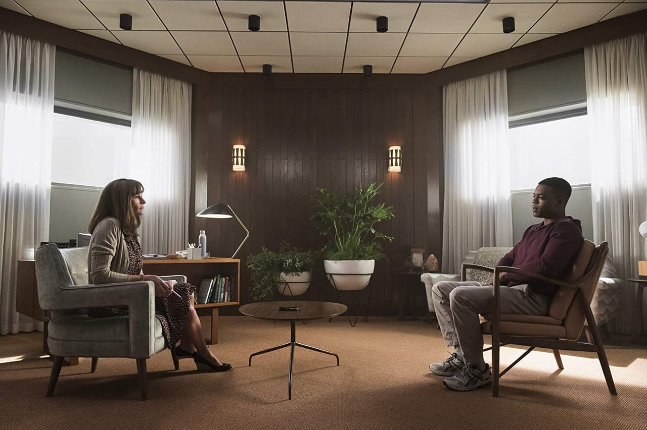 Julia Roberts y el creador de Mr. Robot regresan con un thriller psicológico basado en un podcast