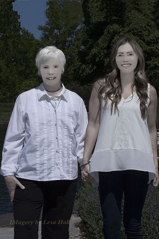 Contrataron un fotógrafo "profesional" para su foto familiar, pero él no sabía usar photoshop (y se nota)