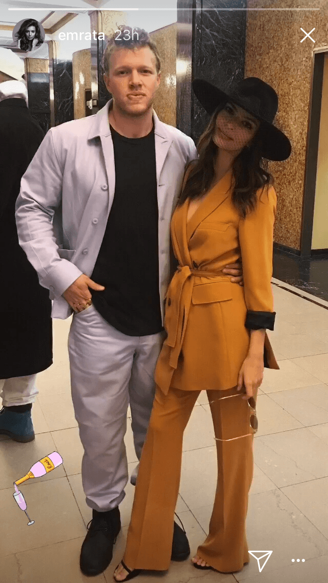 Emily Ratajkowski se casó en un hermoso traje de Zara y tú lo puedes comprar