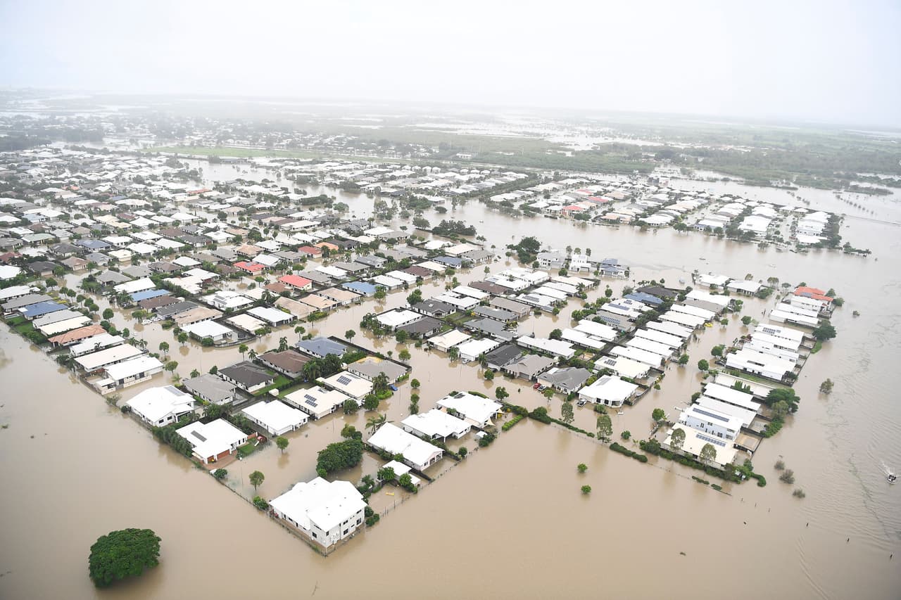 Cocodrilos invaden las calles y 20 mil casas están en riesgo: fotos de las inundaciones en Australia