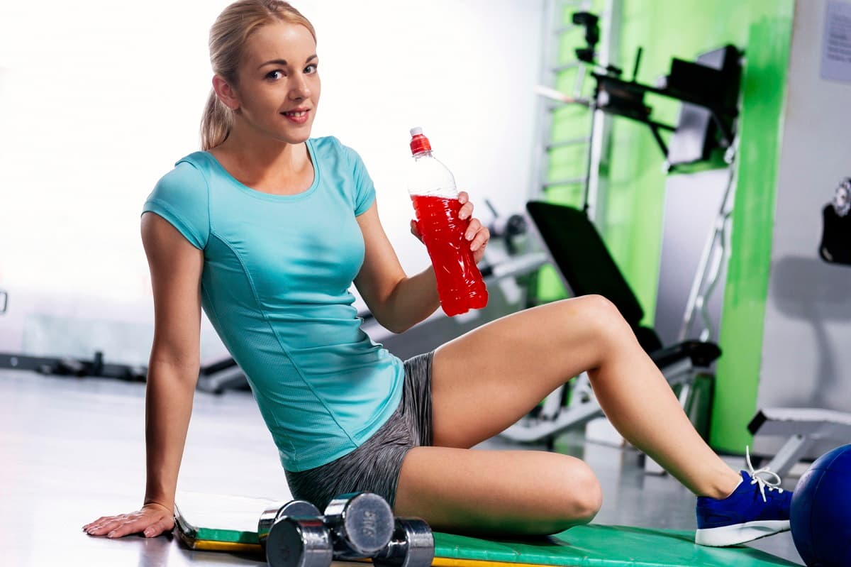 ¿Tienes inflamación abdominal? Estos 5 alimentos pueden ser la causa (y seguro no lo imaginabas)