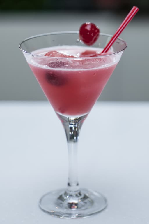 3 tragos con refrescos 