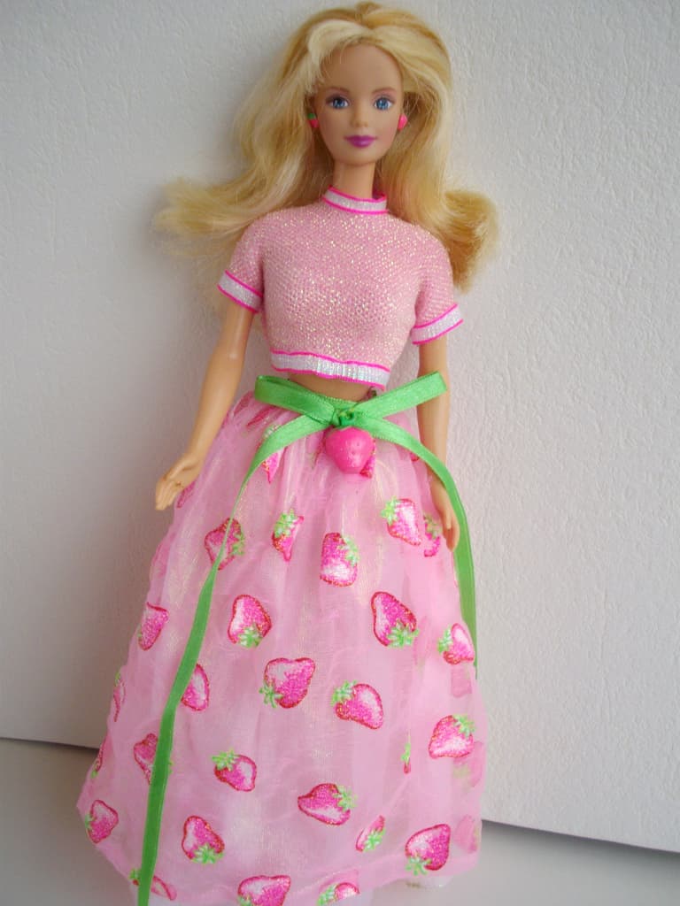 90 FEVER! 23 muñecas que toda fanática de las BARBIES tuvo de pequeña