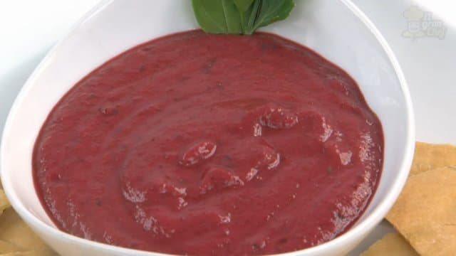 Dip de remolacha y cilantro