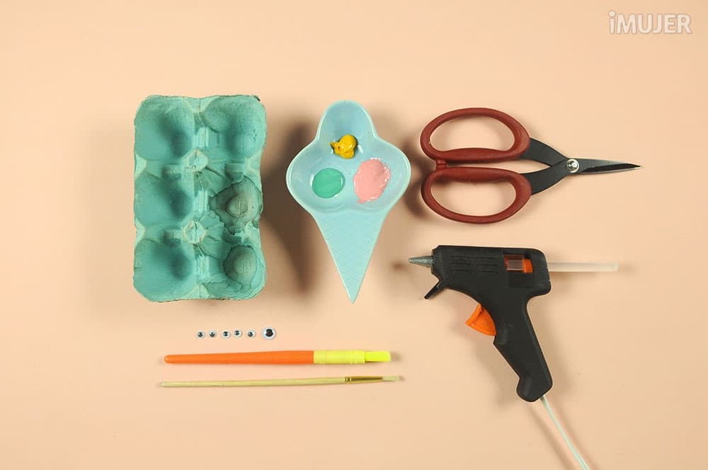 Divertido juego para niños con envases de huevos