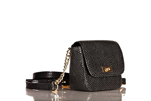 9 accesorios negros para sumarte a la tendencia del TOTAL BLACK