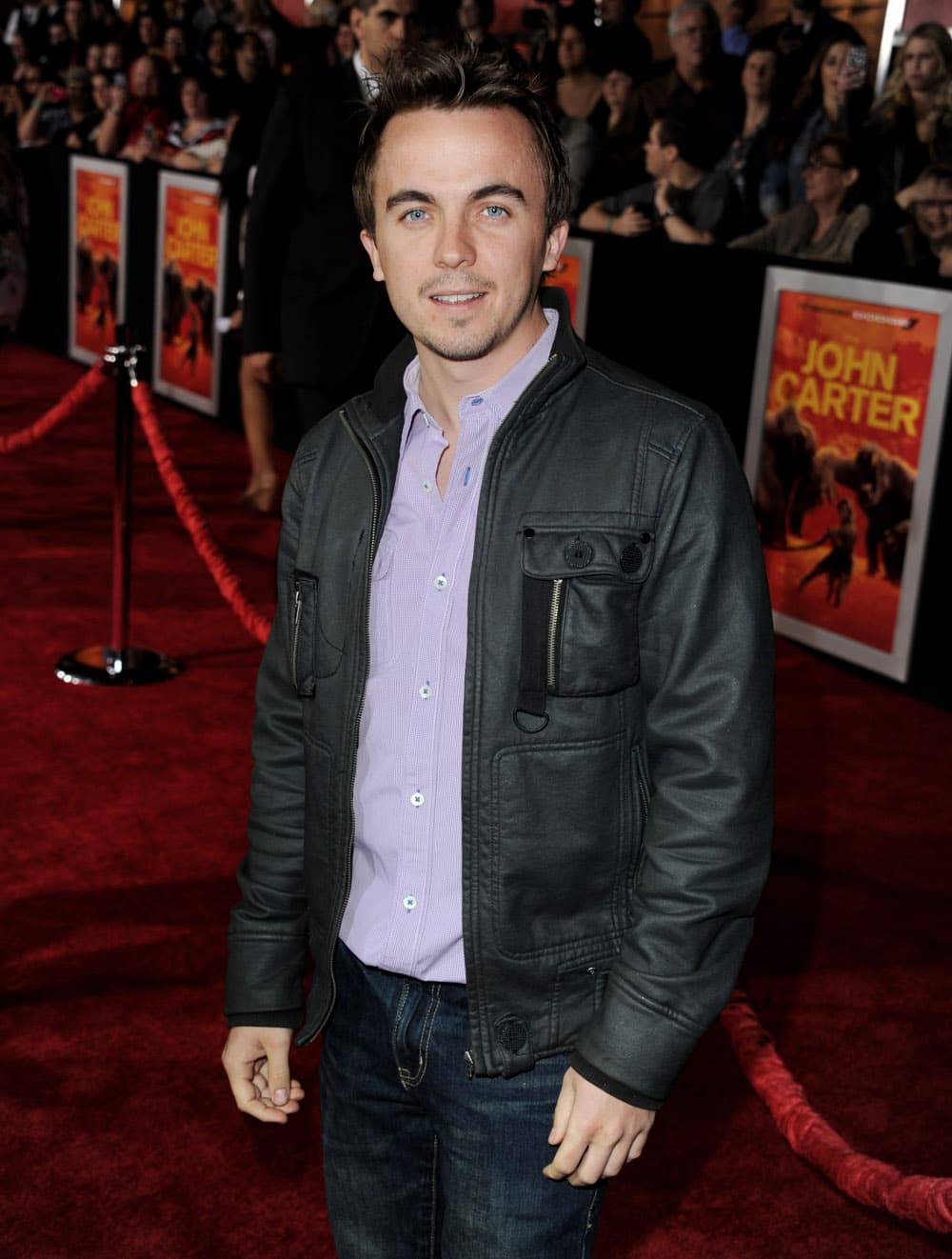 Frankie Muniz sufrió un derrame cerebral leve
