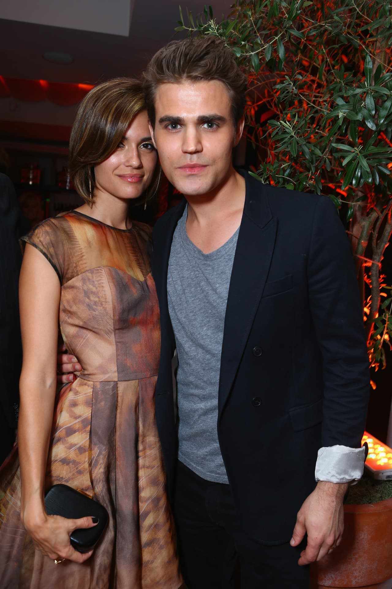 Paul Wesley y Torrey DeVitto se divorcian