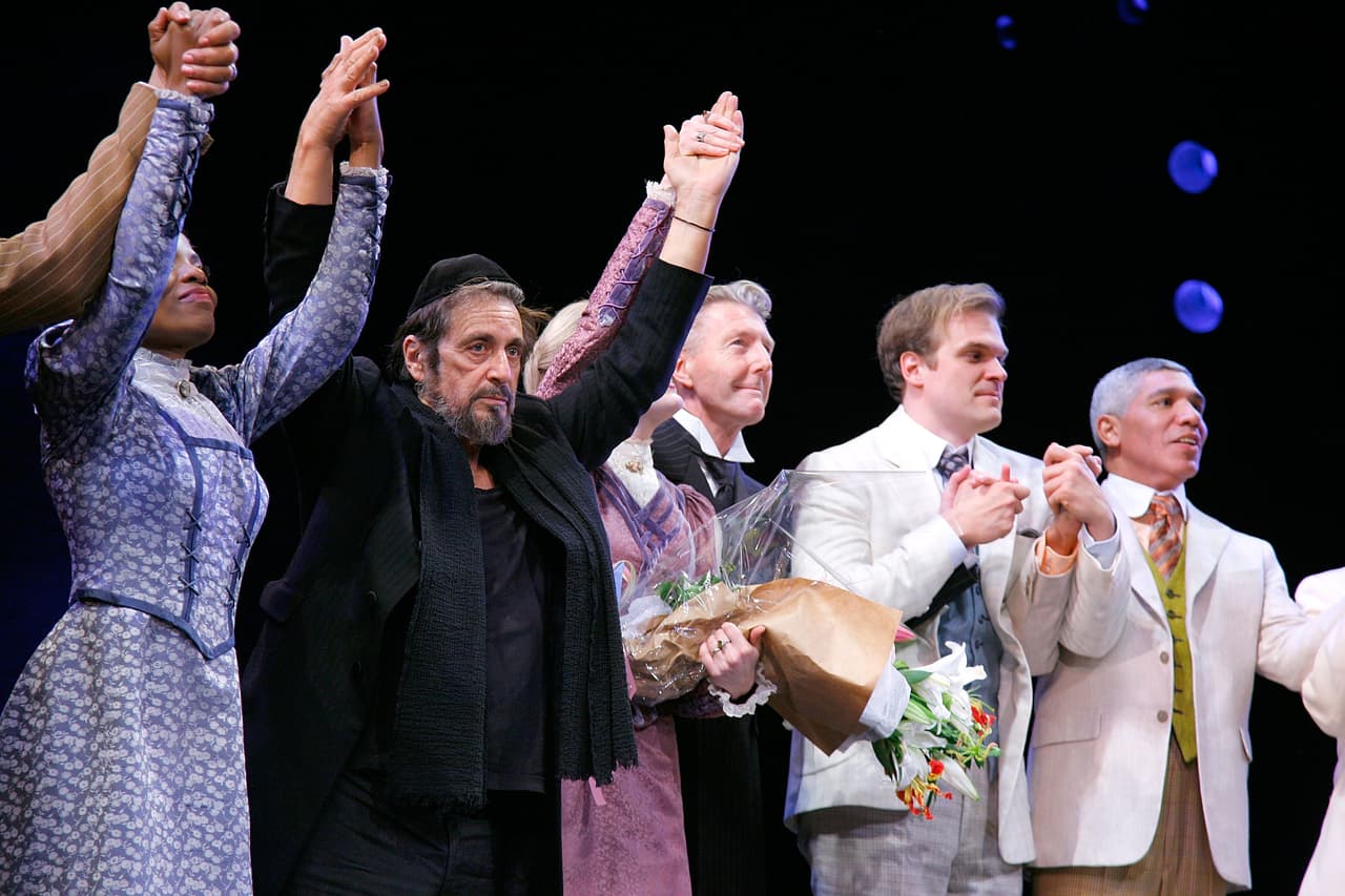 Adele festeja su cumpleaños junto a Simon Konecki