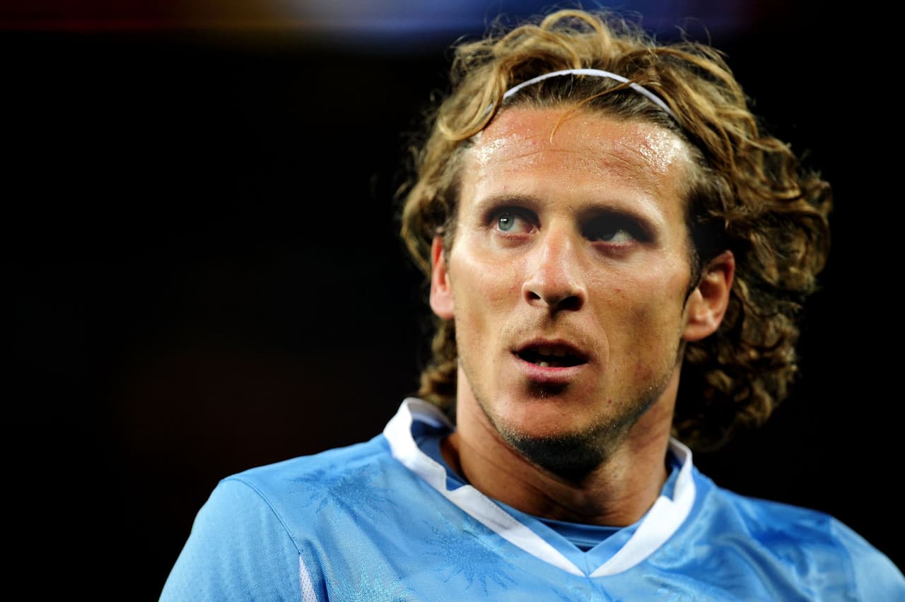 Diego Forlán confirma su boda con Paz Cardoso 