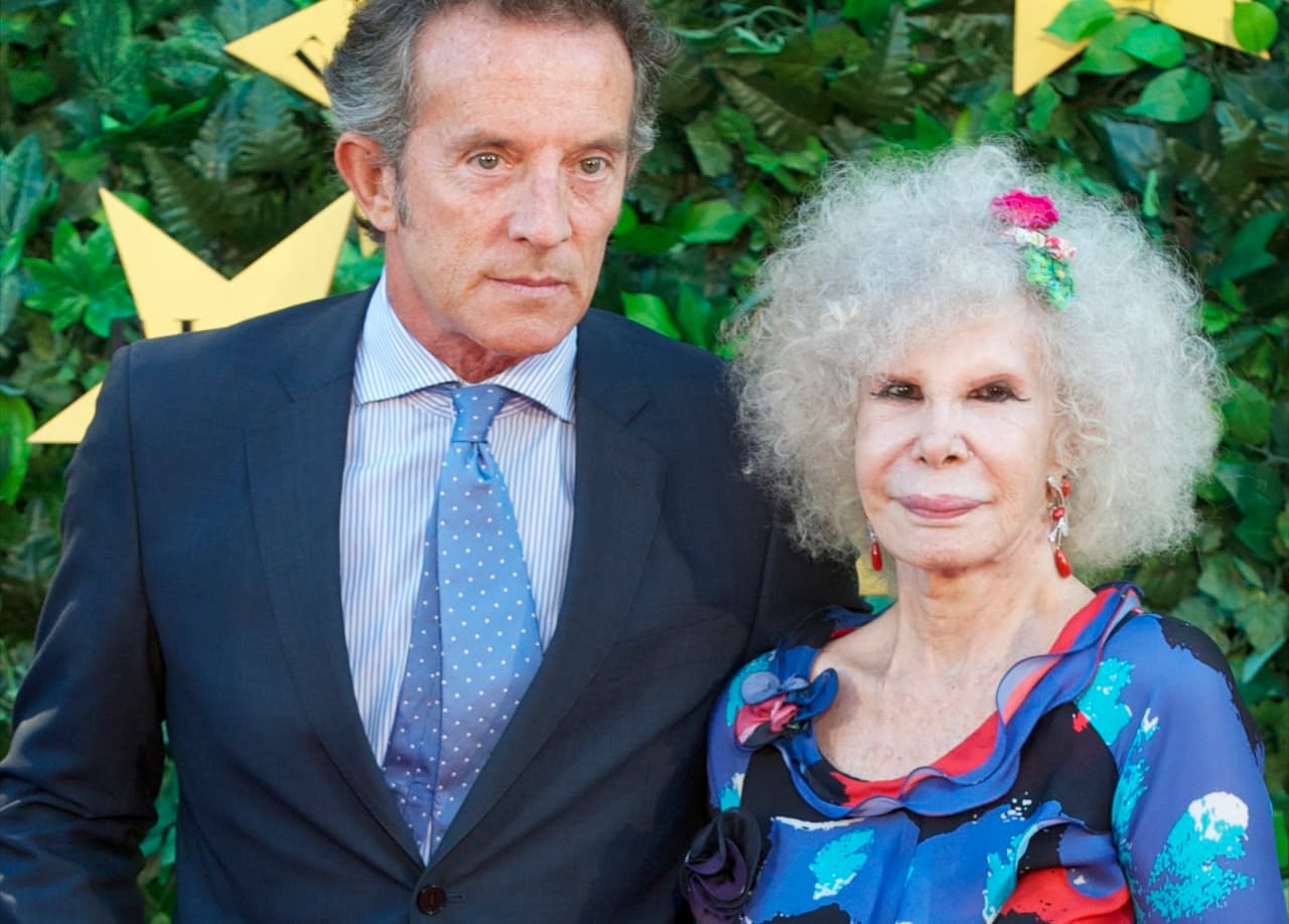 La Duquesa de Alba fue operada tras sufrir una caída en Roma