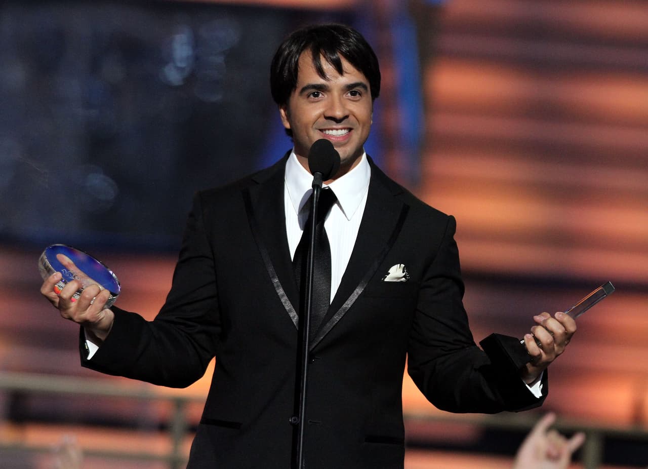 Biografía de Luis Fonsi