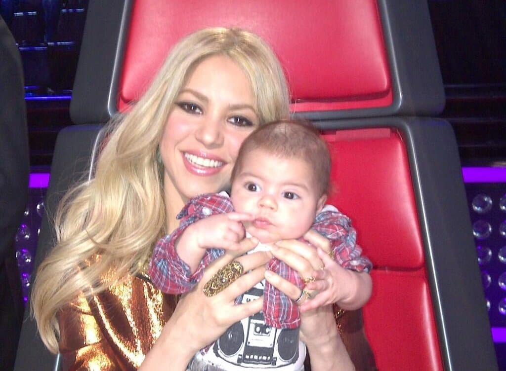Shakira enseña los juguetes de Milan en Twitter