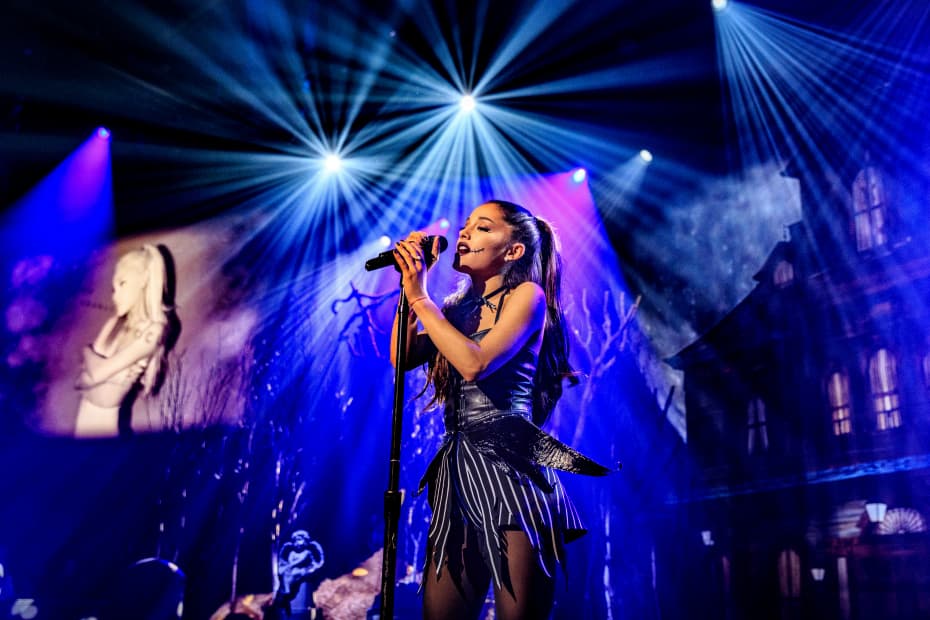 Ariana Grande sorprende con sus increíbles imitaciones musicales