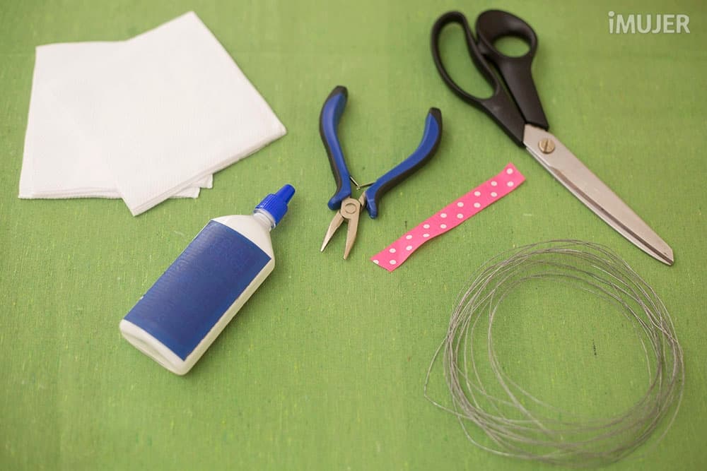 Cómo usar papel para hacer delicadas bailarinas