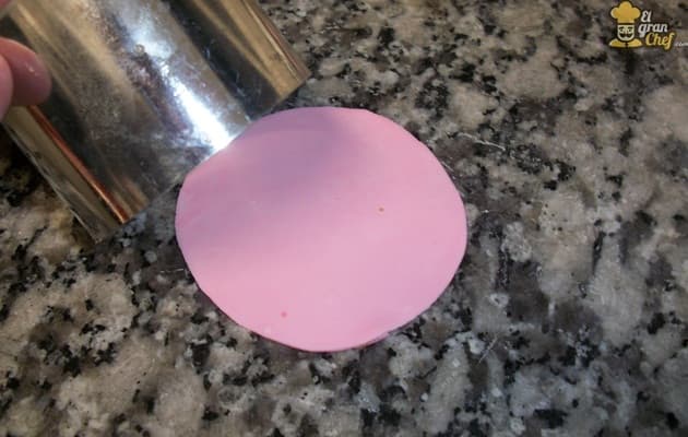 Simpáticas capelinas para decorar trufas