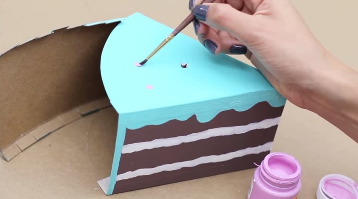 DIY: Estas cajitas en forma de pastel harán que tu regalo sea único