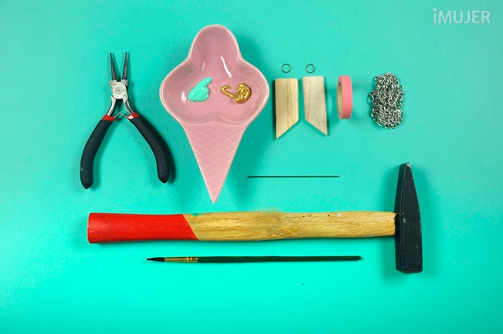 Cómo hacer un delicado collar de madera