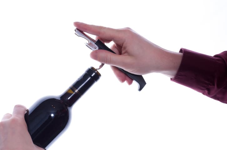 ¿Cómo descorchar?