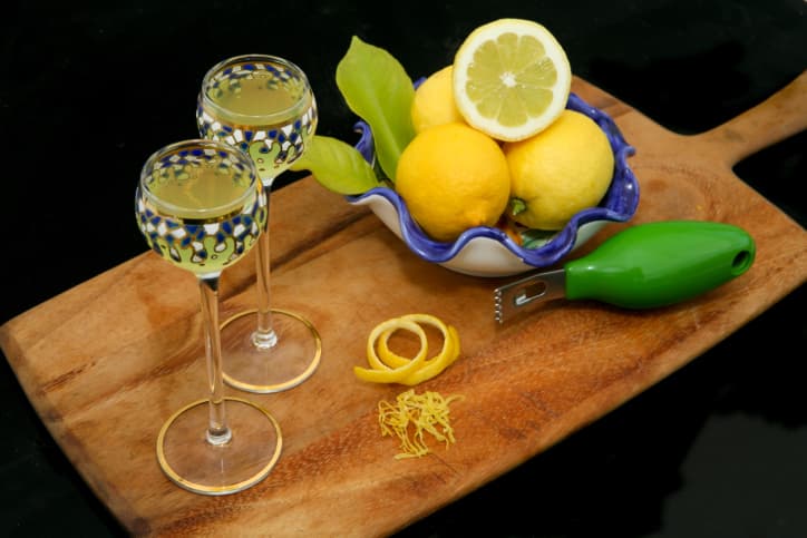 Limoncello casero