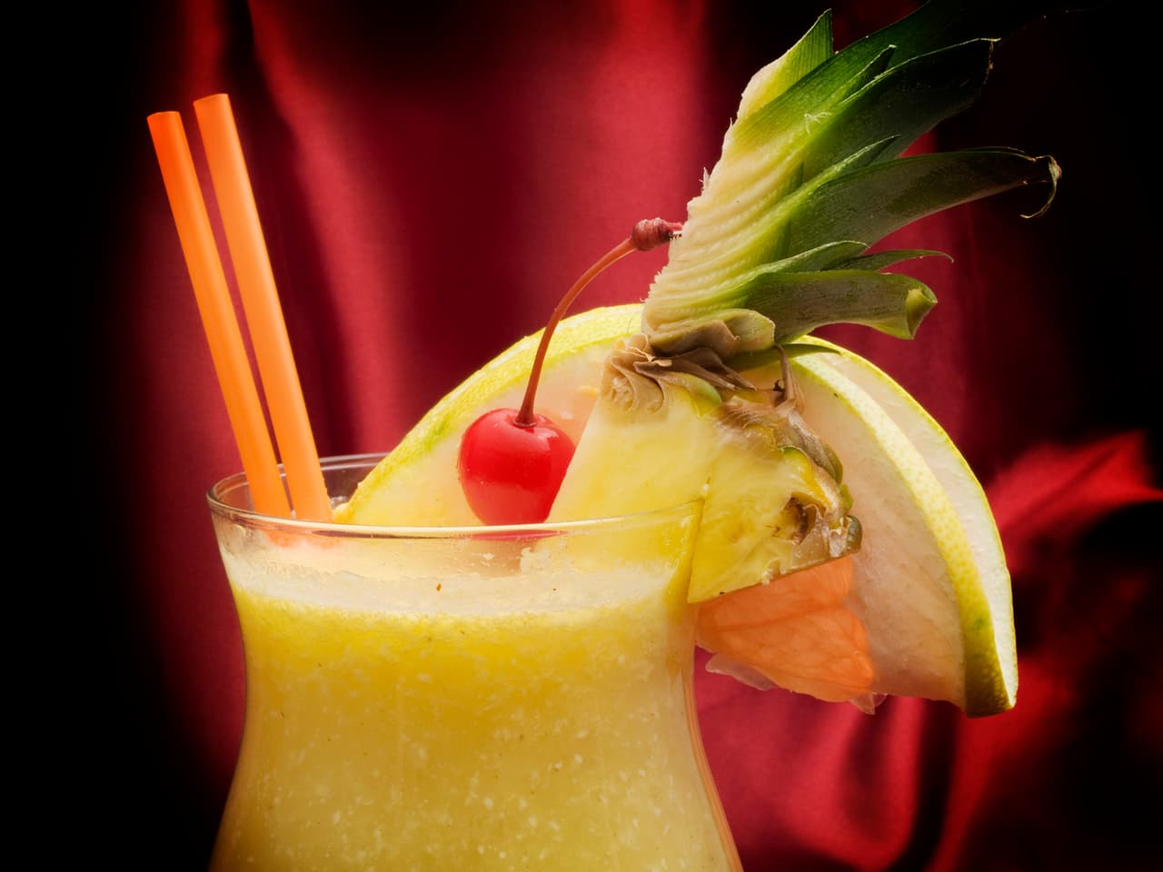 Receta de mojito con piña chispeante perfecto para una fiesta de verano