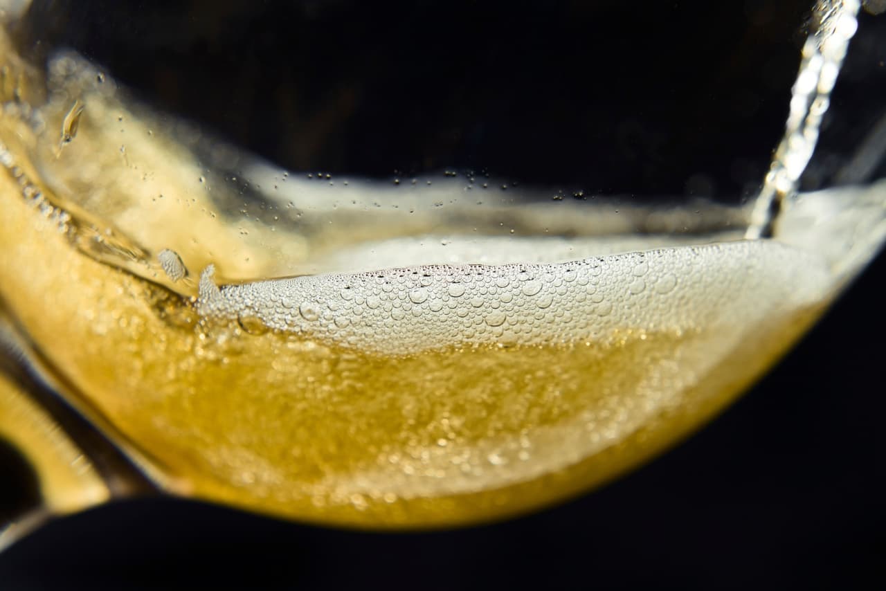 Los orígenes del vino espumoso