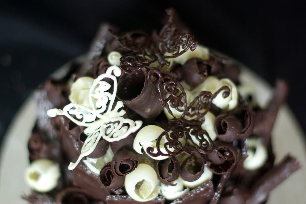 Mariposas de chocolate para decorar postres