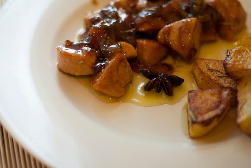 Pollo al limón con vino blanco