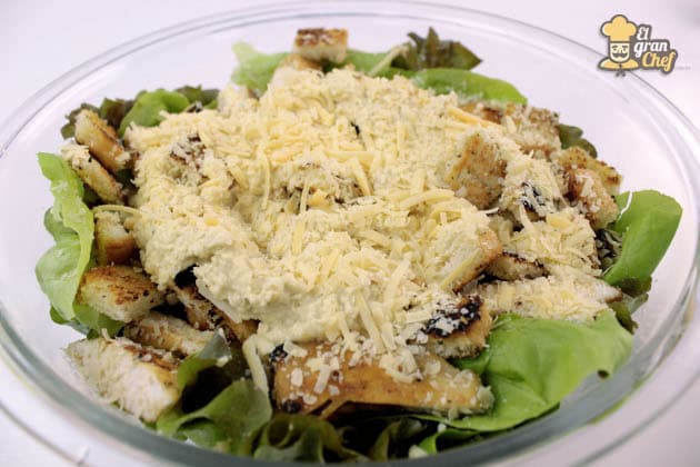 Cómo hacer la ensalada César