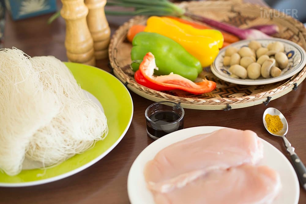 Fideos chinos al wok