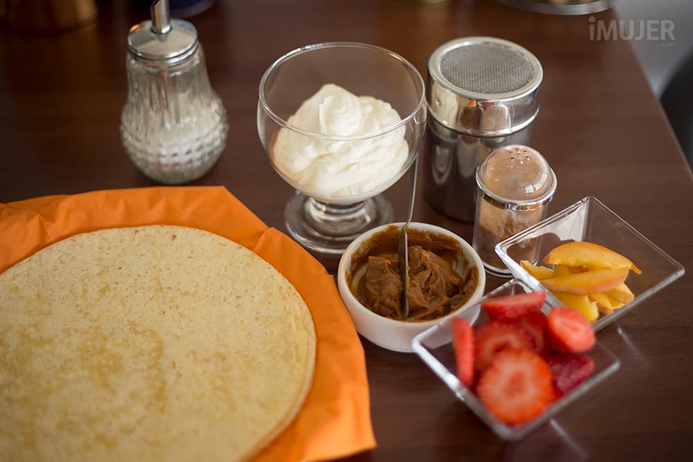 Tortillas mexicanas con dulce de leche o cajeta