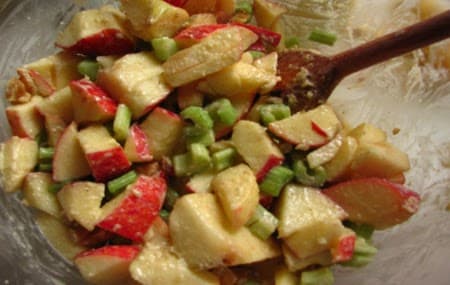 Ensalada de apio y manzanas