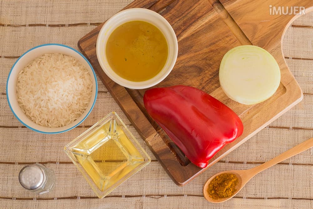 Cómo hacer arroz amarillo