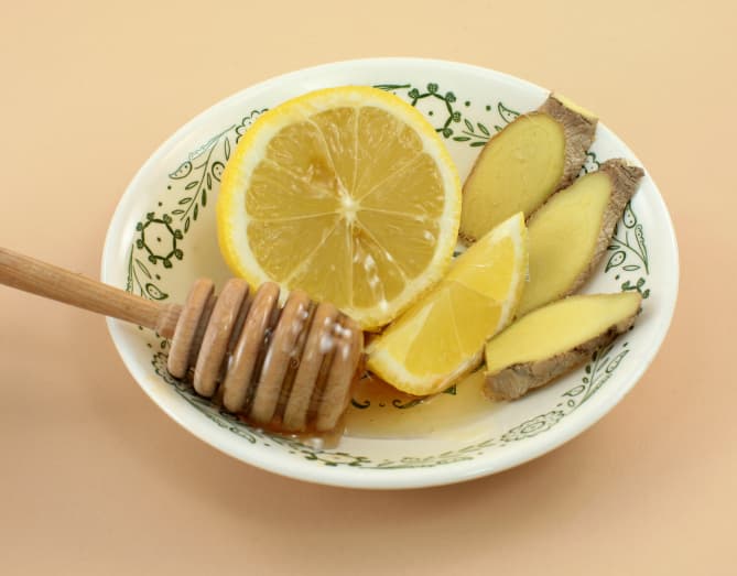 Refrescante limonada de jengibre