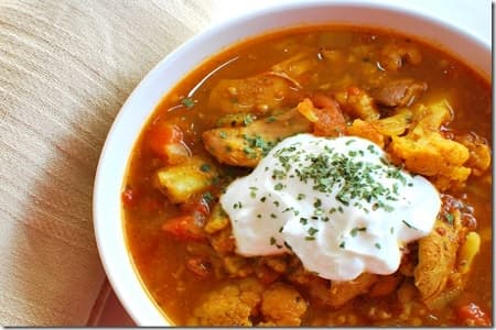 Fácil curry de berenjenas para una sabrosa comida vegetariana