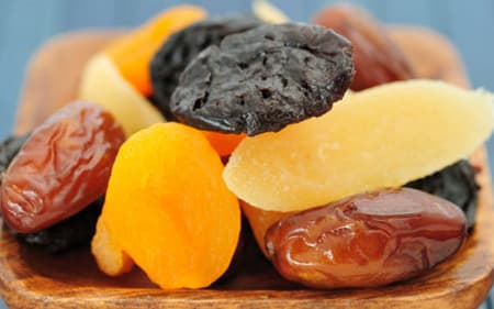 Saludable torta de avena con compota de frutas