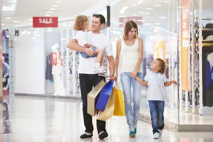 Ir de compras con niños: cómo estar seguros