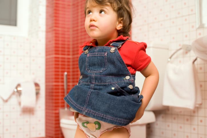 Consejos para enseñar a los bebés a usar el baño