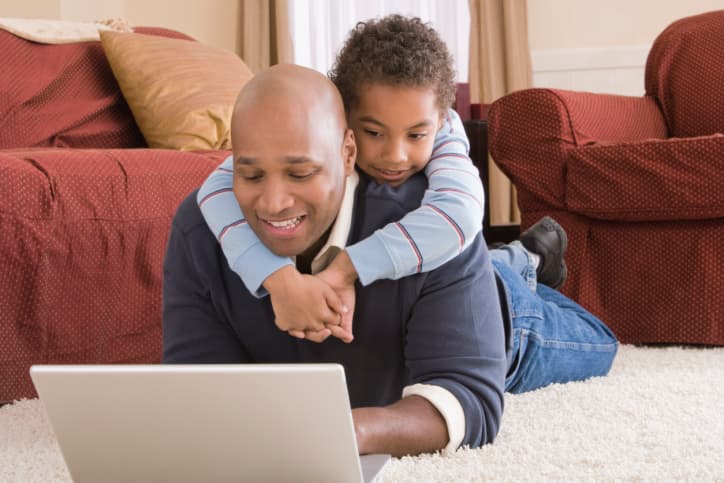 Padres indulgentes, ¿hijos felices?