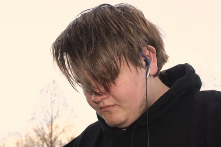 ¿Qué es la crisis de la adolescencia?