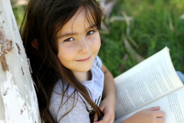 7 Tips para que los niños lean durante las vacaciones de verano