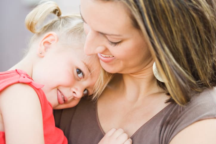 Cómo revertir la timidez en los niños