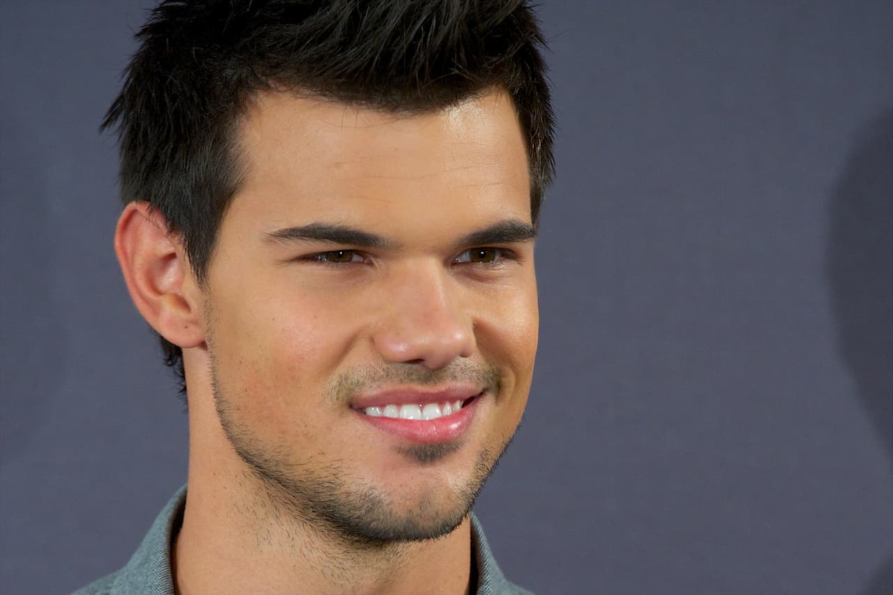 Fotos de famosos guapos II