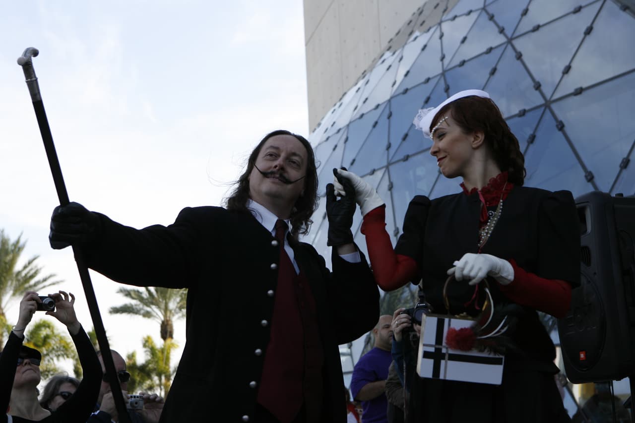 El Surrealismo de Salvador Dalí en la Florida