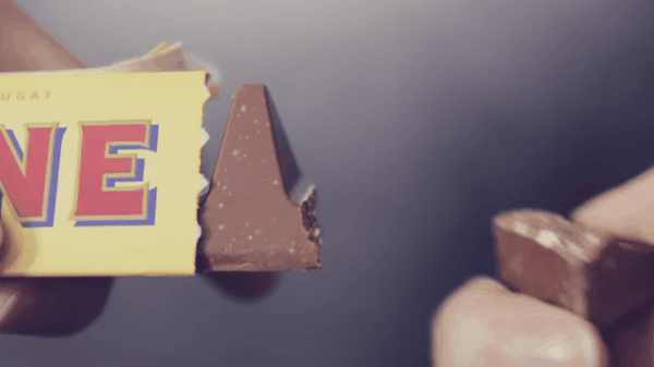 ¿Amante del Toblerone? Seguramente has estado comiéndolo mal toda tu vida 