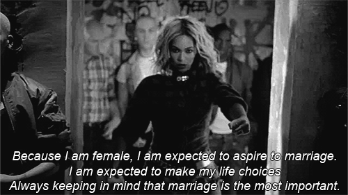 Las mujeres millennials y los hijos: Era de cambios ante una sociedad estática